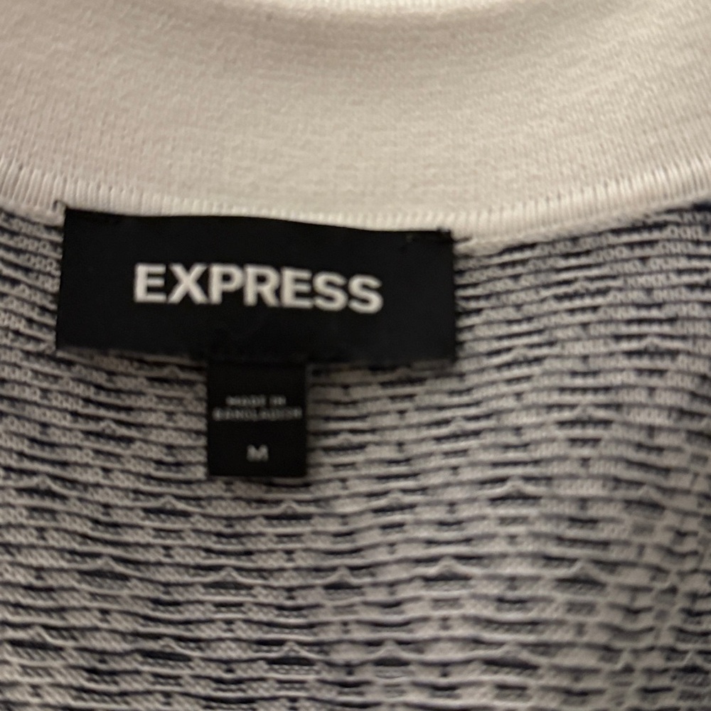Men’s express knit dress shirt - Picture 2 of 3